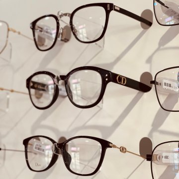 OPTIQUE CORNER